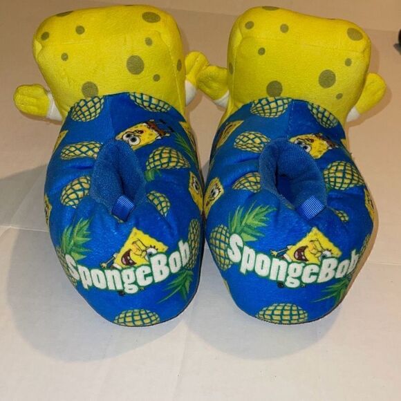 SpongeBob SquarePants kids slippers size 13 – 1 plush cozy cute pineapple, rubbe - Picture 3 of 4